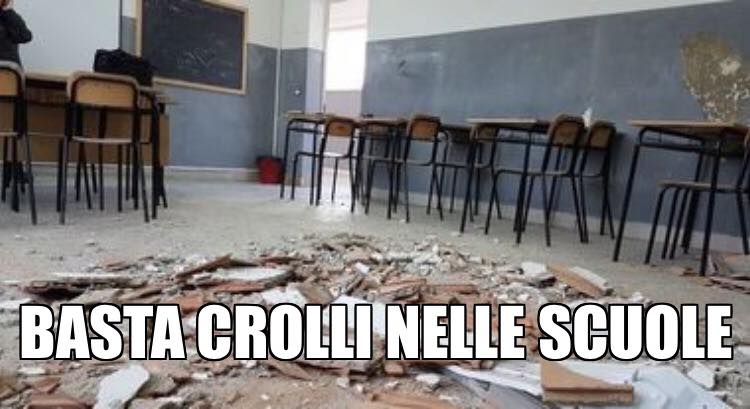 CROLLI SCUOLE: BENE ORDINE ARCHITETTI, MA DE LUCA GUARDA A SALERNO